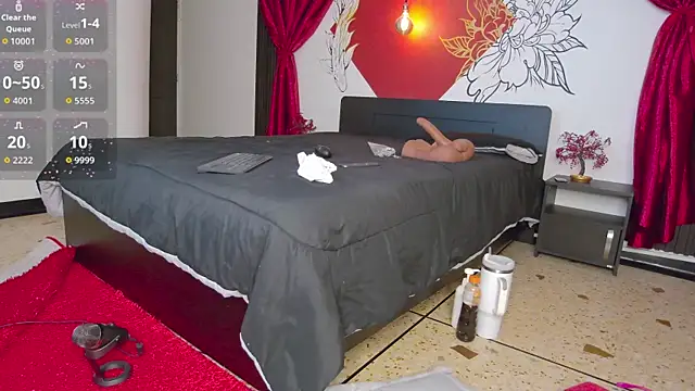 Lia_Avalon webcam