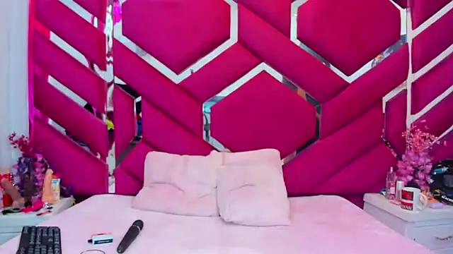 Emmy_Sweet_69 webcam