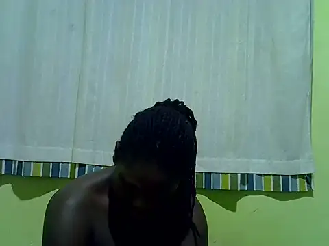 CURVY-CORAZZON webcam