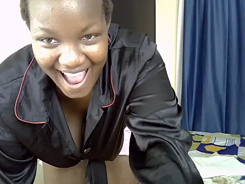 FlirtyMira webcam