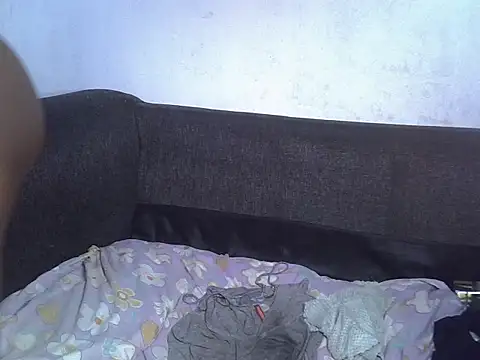 Ivynoir101 webcam