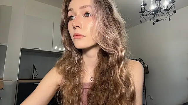 ShyandSkinnyAlice webcam