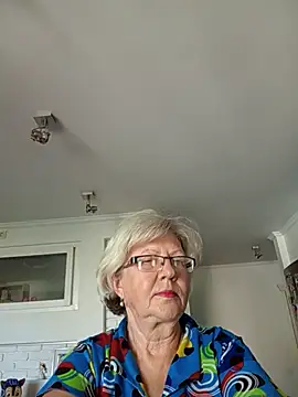 moonmuse67 webcam