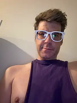 JohnnyABottom webcam