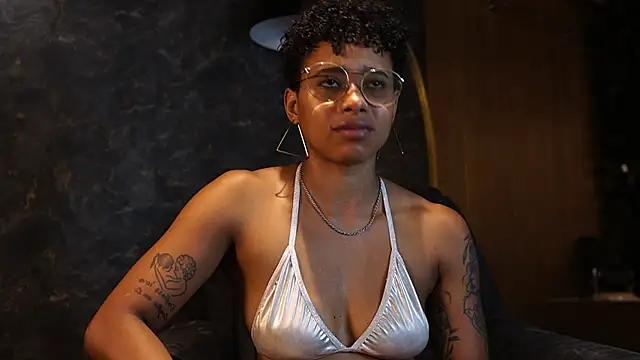 kelly_thomson webcam