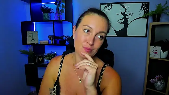 FUN_AMI live cam on StripChat