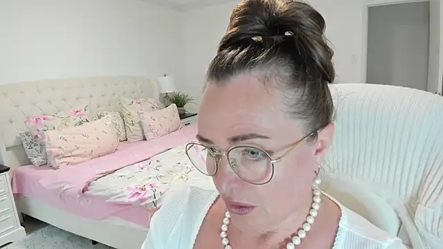 Vika73 webcam