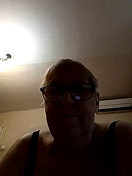 Molli1408 webcam