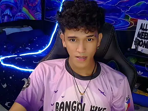 hugekenbigcock webcam