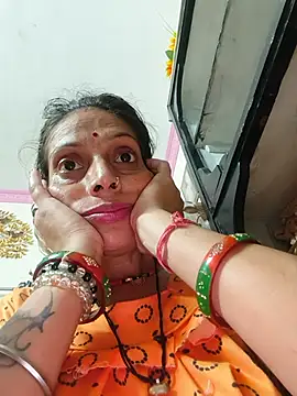 Sexy-Suhani2 live cam on StripChat