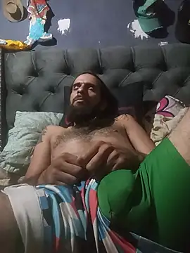 hairy_mannn webcam
