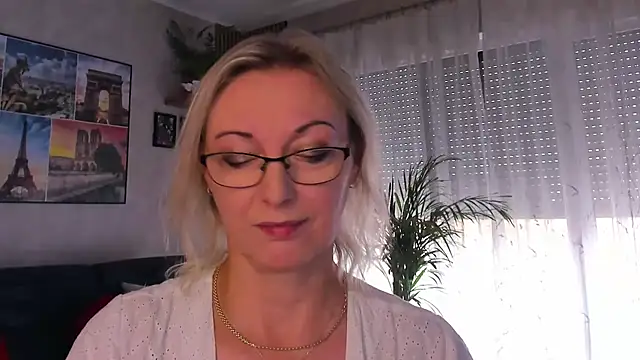 vanessa_chat live cam on StripChat