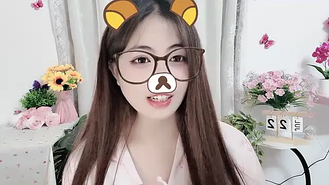 mij-uwuu - MIJ-Uwuu's free webcam - UK Sex Cams