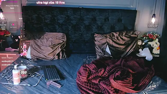 Stardoll1_ live cam on StripChat