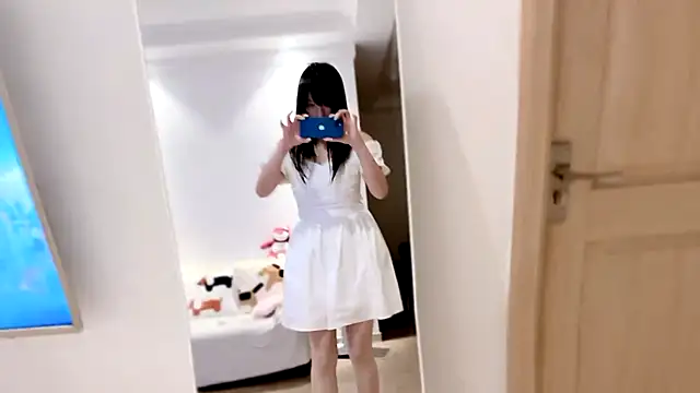 Onechestnut webcam