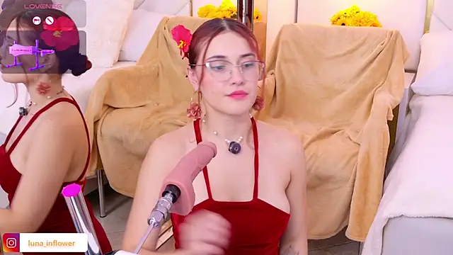 Flor_delunaa webcam