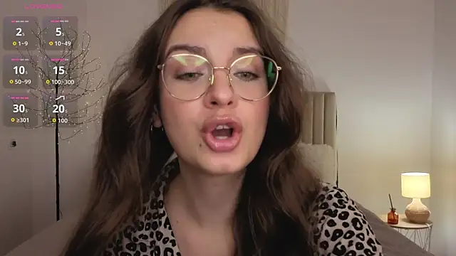 Real_cutie1 webcam