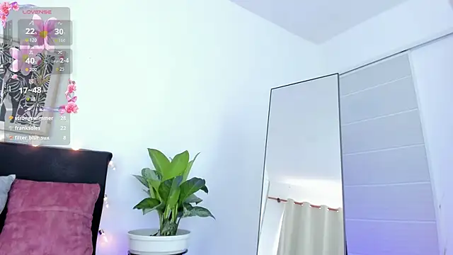 Pauline_Peach webcam