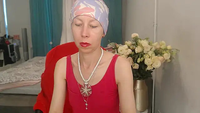 LuxuryNika