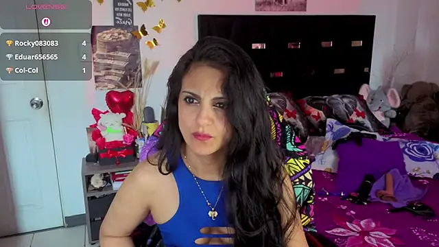 BasmaHernandez live cam on StripChat