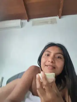 Uvit live cam on StripChat