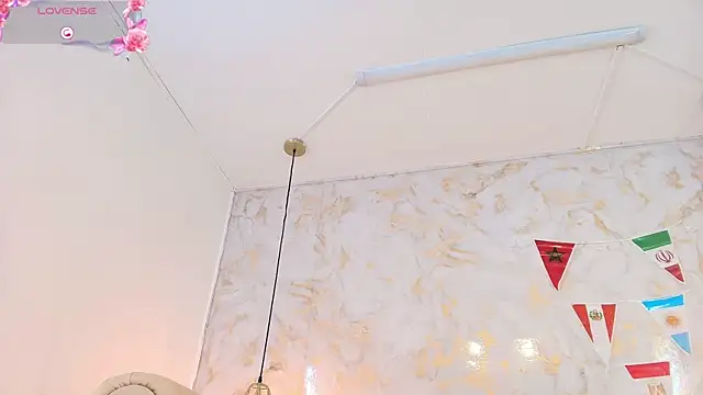 ariannaruiz webcam