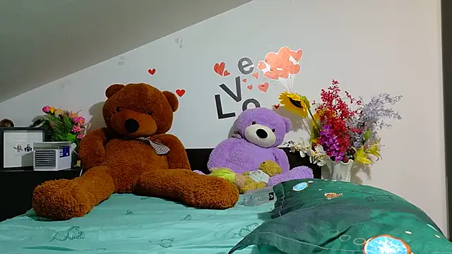 sweetmaddy888 - SweetMaddy888's free webcam