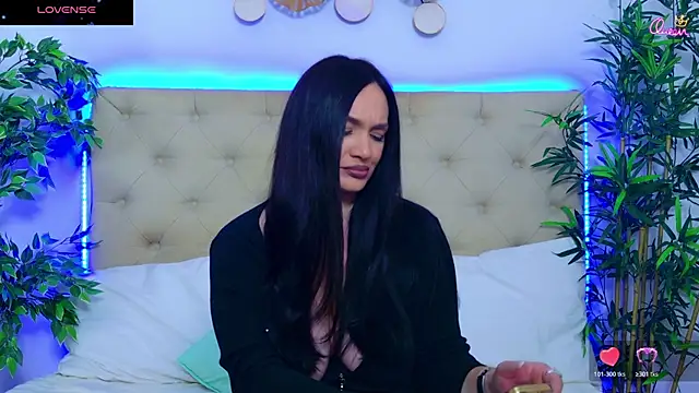 Daliya_ live cam on StripChat