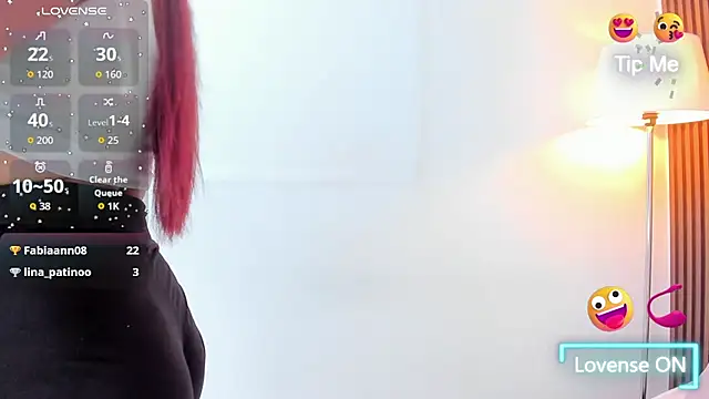 Victoria_Guzman webcam