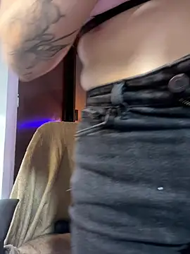 karlamorris_ webcam