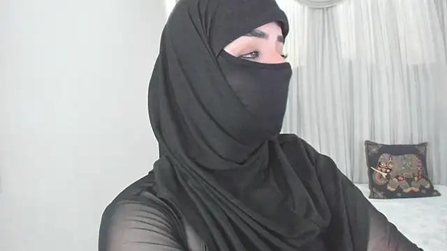 Uzra_hayed webcam