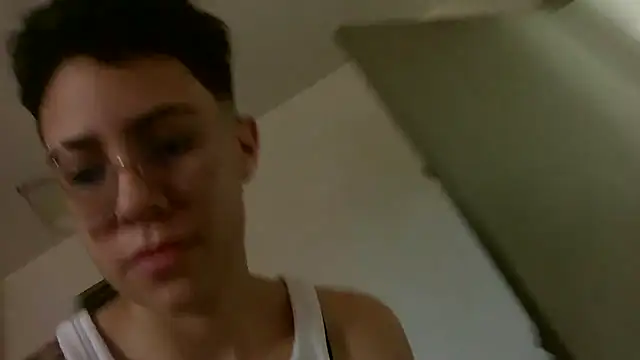 Cutie_Shy_ webcam