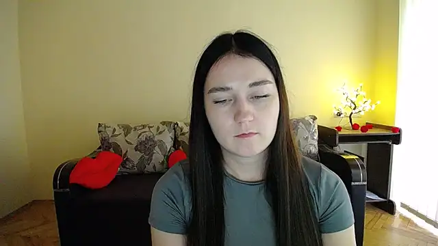 Pretty_shy webcam