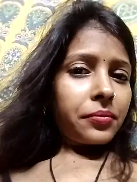 Gud_girl_Nilu webcam