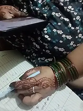 Simran_008 webcam