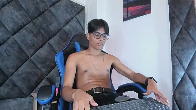 LiamKron webcam