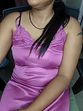 Tamilmoon006 live cam on StripChat