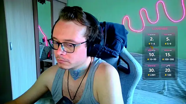 MeLanXolik live cam on StripChat
