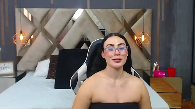 MartinaaFit webcam