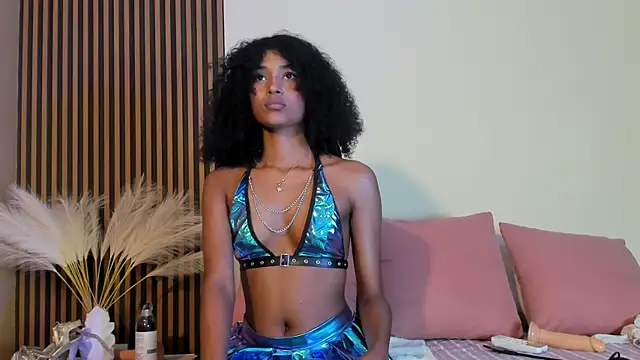 Lissa_Blaze webcam