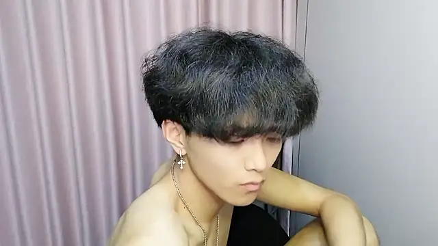 wssoo11 live cam on StripChat