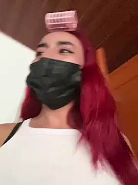 Juliethademon webcam