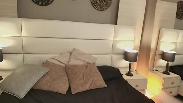 MariaBelenX webcam
