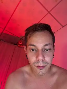 DominickMuller webcam