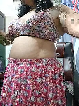Laila-202 webcam