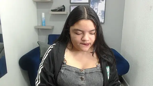 euphoriabigass (F teen) - spank ass x3