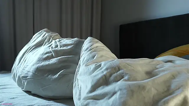 kirstinmcgeady - KirstinMcgeady's free webcam - UK Sex Cams