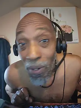 Lonelynudist59 webcam