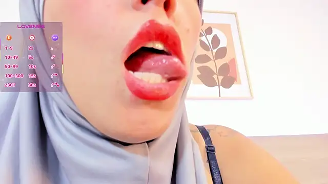 hanajameela live cam on StripChat