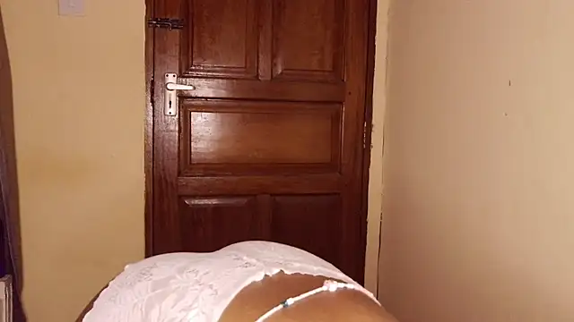 BrieryTomato webcam